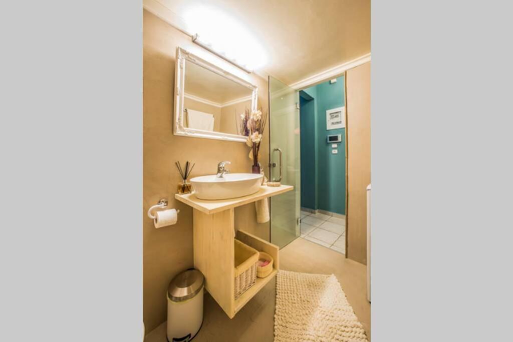 Athinas Apartment 比雷埃夫斯 外观 照片